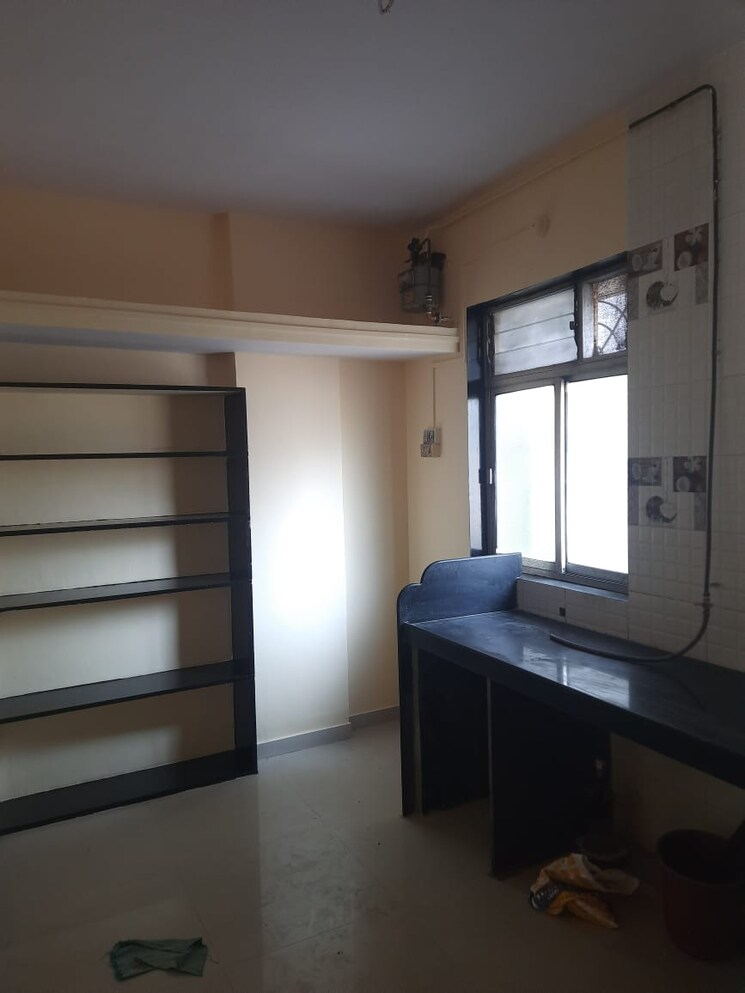 Kitchen, lk-diwa-swapna-chs 1 RK 220 Sq.Ft. Apartment In Bhaskar Colony Thane 8872939