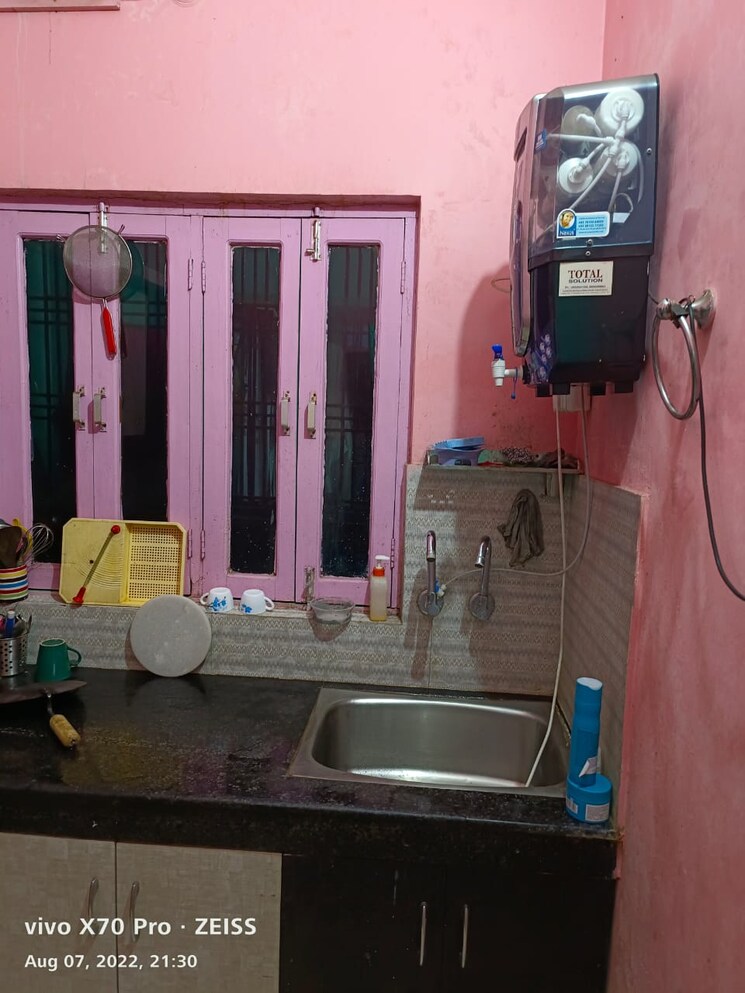 Room, gomti nagar Pg For Girls In Gomti Nagar 8872941