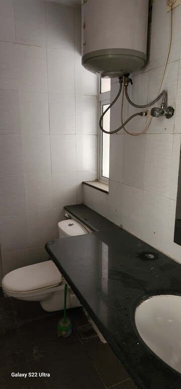 Bathroom in 3 BHK Apartment at Unitech Escape, Sector 50 – for Rent