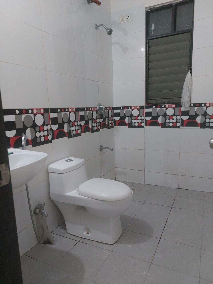 Bathroom, nanded-madhuvanti 2 Bedroom 938 Sq.Ft. Apartment In Sinhagad Road Pune 8872967