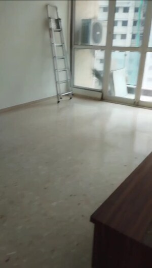 Room in 2 BHK Apartment at Tata Glendale, Vasant Vihar – for Sale