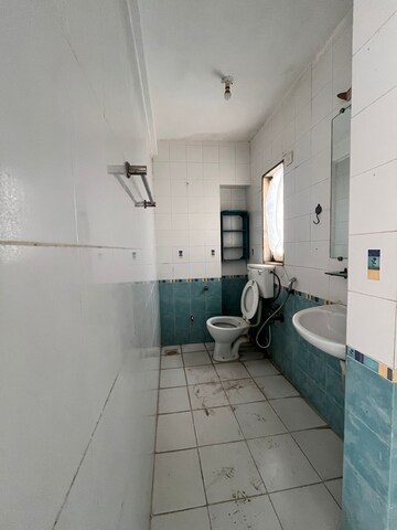 Bathroom in 2 BHK Apartment at Andheri West – for Rent