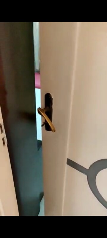Staircase in 3 BHK Apartment at Chembur – for Rent