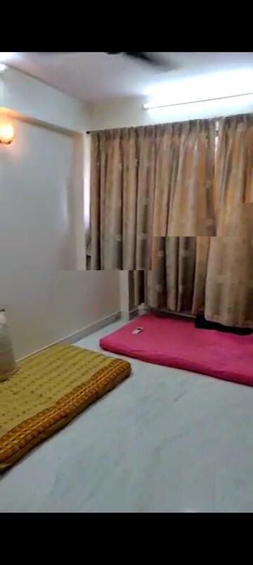 Bedroom in 3 BHK Apartment at Chembur – for Rent