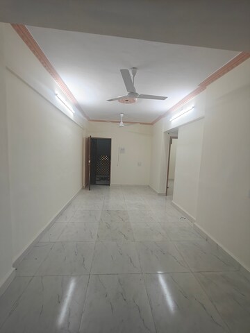 2 BHK Apartment For Rent in Royal Palms CHS, Seawoods