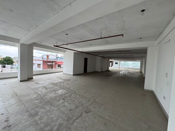 Floor Plan in  Showroom at Vijay Park – for Rent