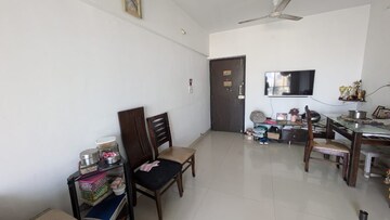 Master Bedroom in 2.5 BHK Apartment at Shiv Shrushti Kandivali, Kandivali West – for Sale