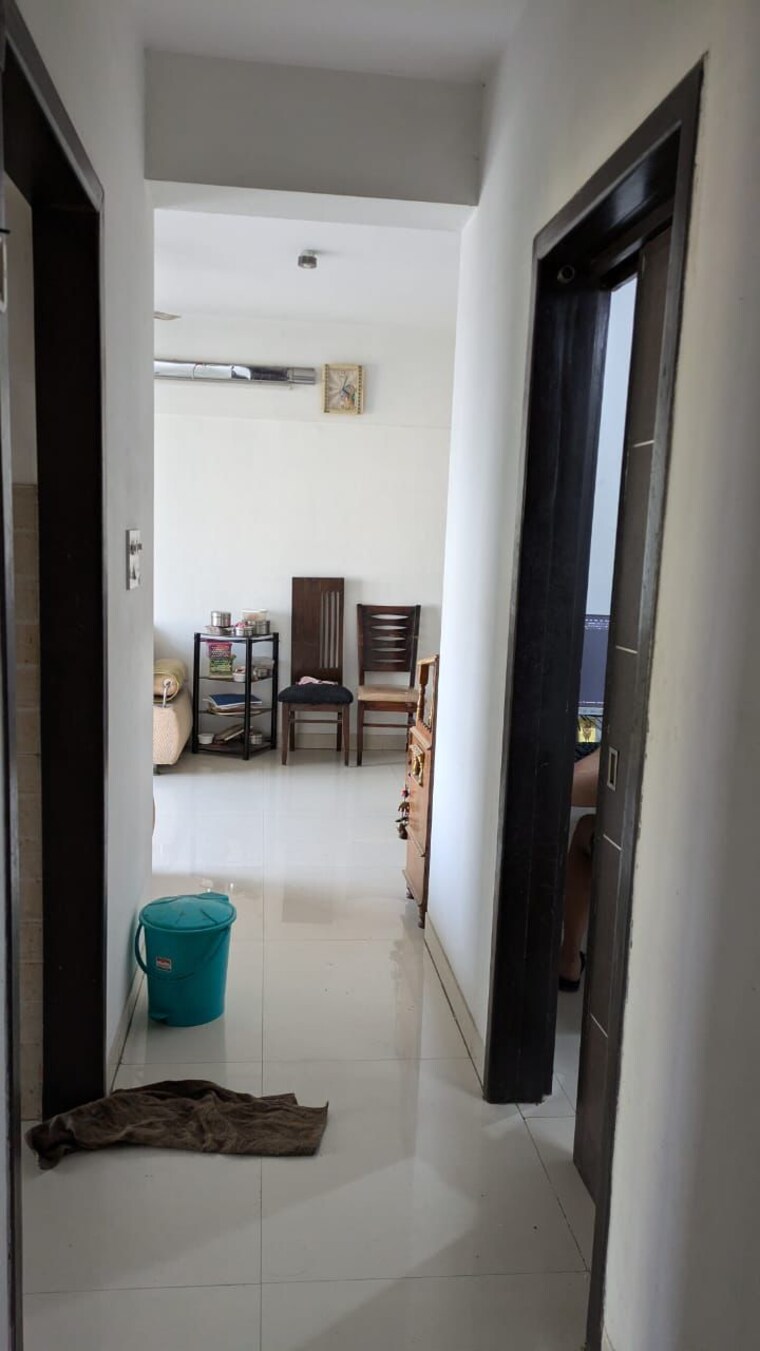 Room, shiv-shrushti-kandivali 2.5 Bedroom 767 Sq.Ft. Apartment In Kandivali West Mumbai 8873101