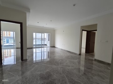 Room in 3 BHK Apartment at Kalamassery – for Sale