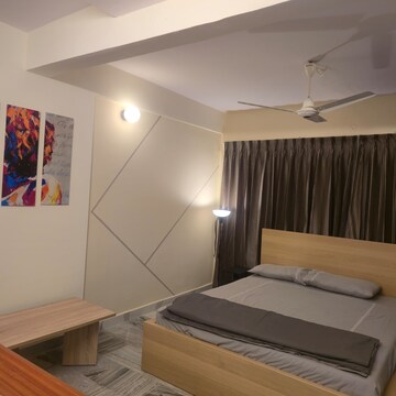 Bedroom in 2 BHK Apartment at Tejesh Apartment, Seshadripuram – for Rent