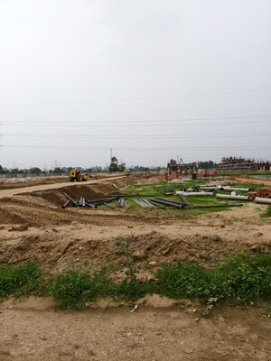  Plot – Exterior View View at Pakhowal Road - for Sale