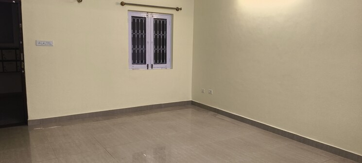 Room, esteem-sns-manor 2 Bedroom 1100 Sq.Ft. Apartment In Mg Road Bangalore 8873220