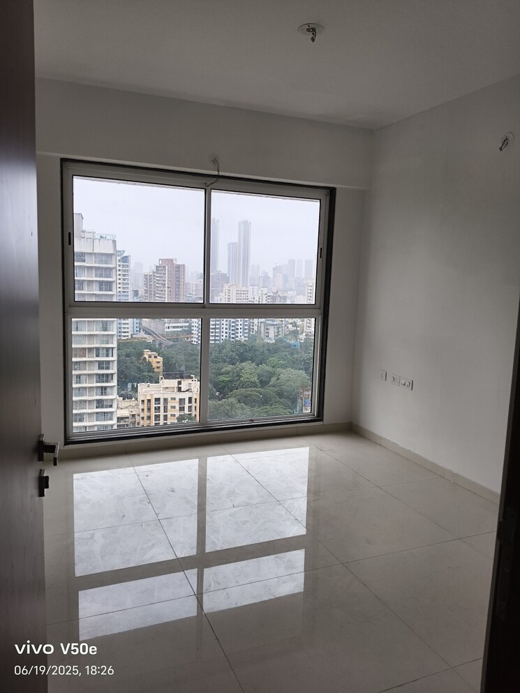 Master Bedroom, runwal-nirvana 3 Bedroom 1250 Sq.Ft. Apartment In Parel Mumbai 8873240