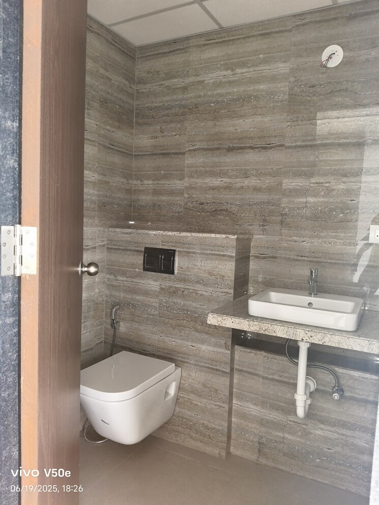 Master Bedroom, runwal-nirvana 3 Bedroom 1250 Sq.Ft. Apartment In Parel Mumbai 8873240