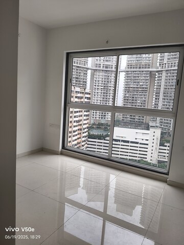 3 BHK Apartment For Rent in Runwal Nirvana, Parel