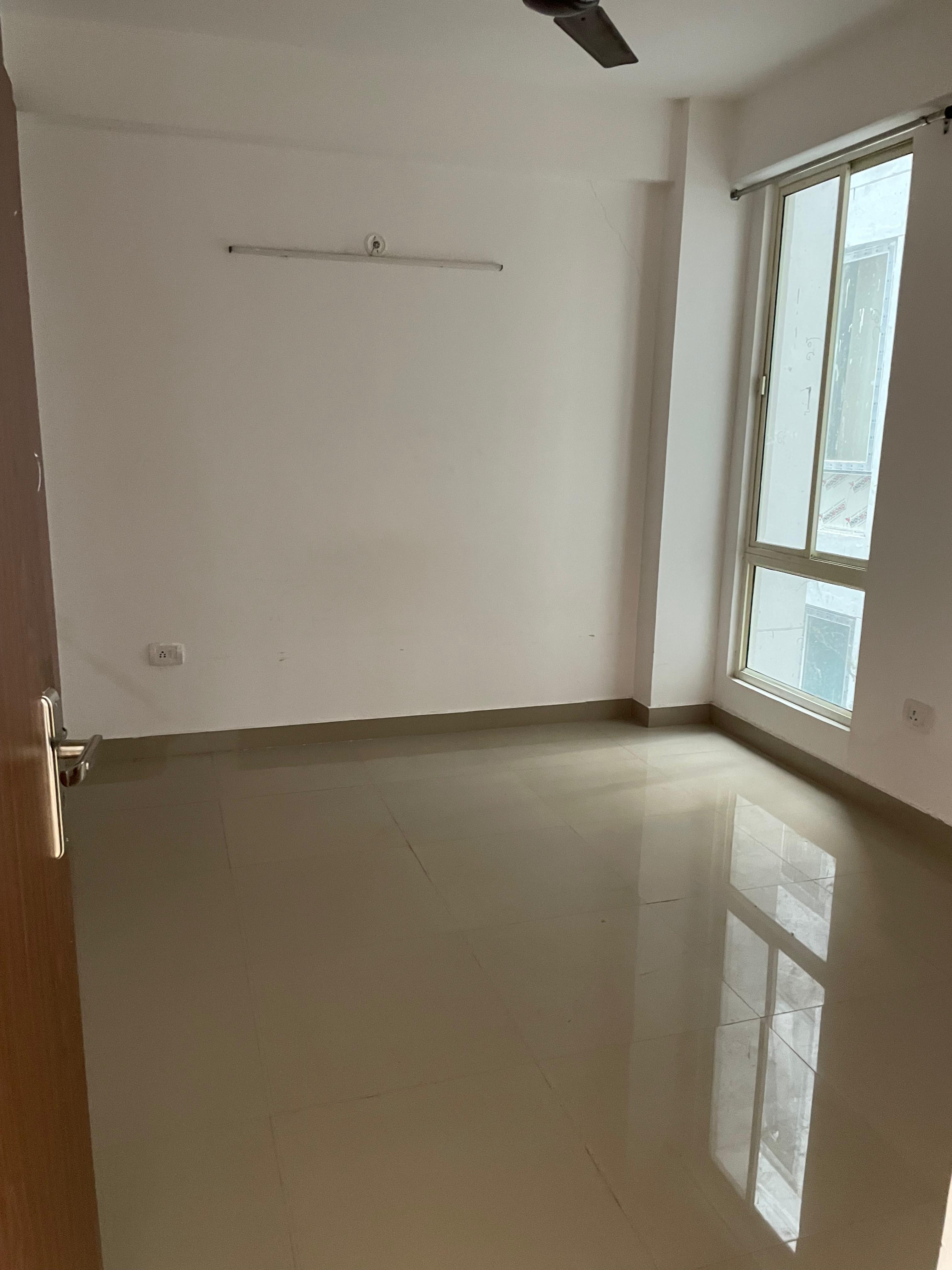 2 BHK + Pooja Room,Servant Room,Study Room,Extra Room Apartment For Rent in Shahastradhara Road