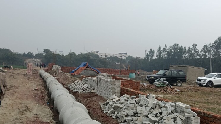 Exterior View, knowledge park ii greater noida  100 Sq.Yd. Plot In Knowledge Park Ii Greater Noida Greater Noida 8873261