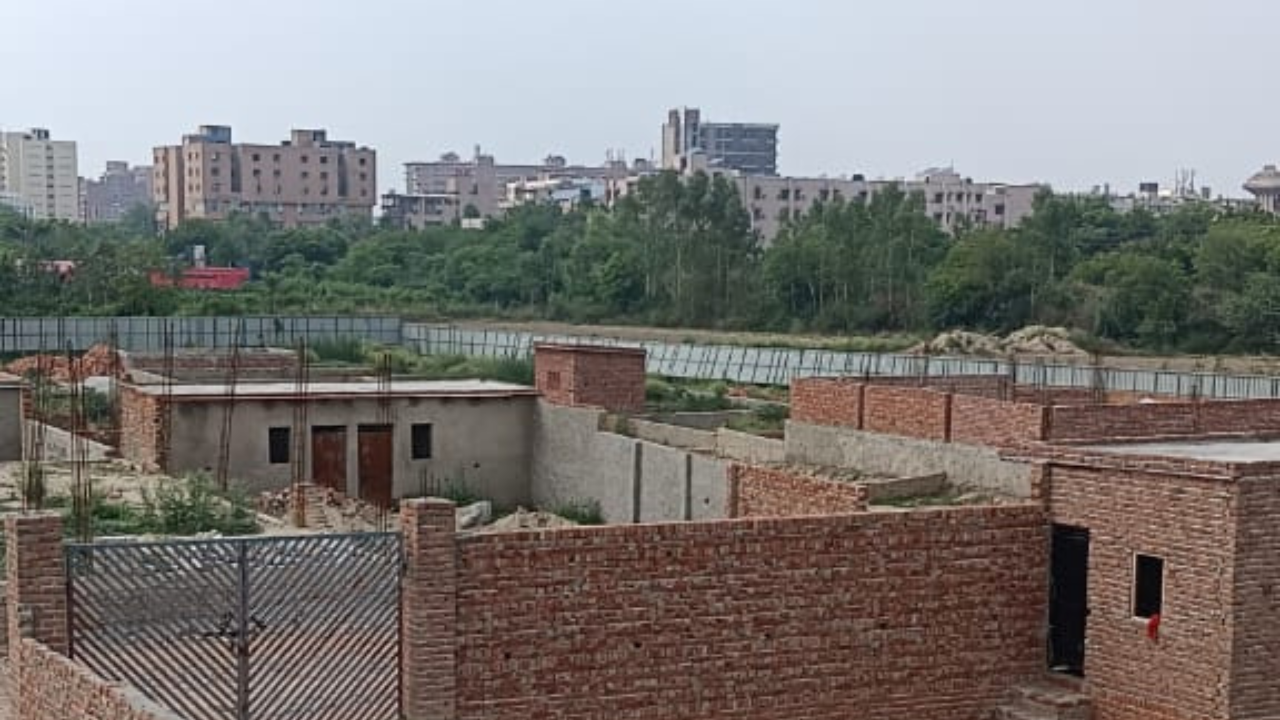 Plot For Sale in Knowledge Park II Greater Noida