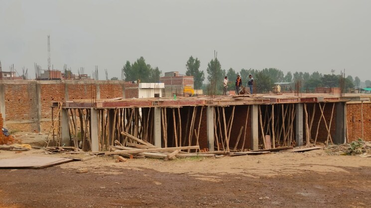 Exterior View, knowledge park ii greater noida  100 Sq.Yd. Plot In Knowledge Park Ii Greater Noida Greater Noida 8873261