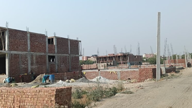 Exterior View, knowledge park ii greater noida  100 Sq.Yd. Plot In Knowledge Park Ii Greater Noida Greater Noida 8873263