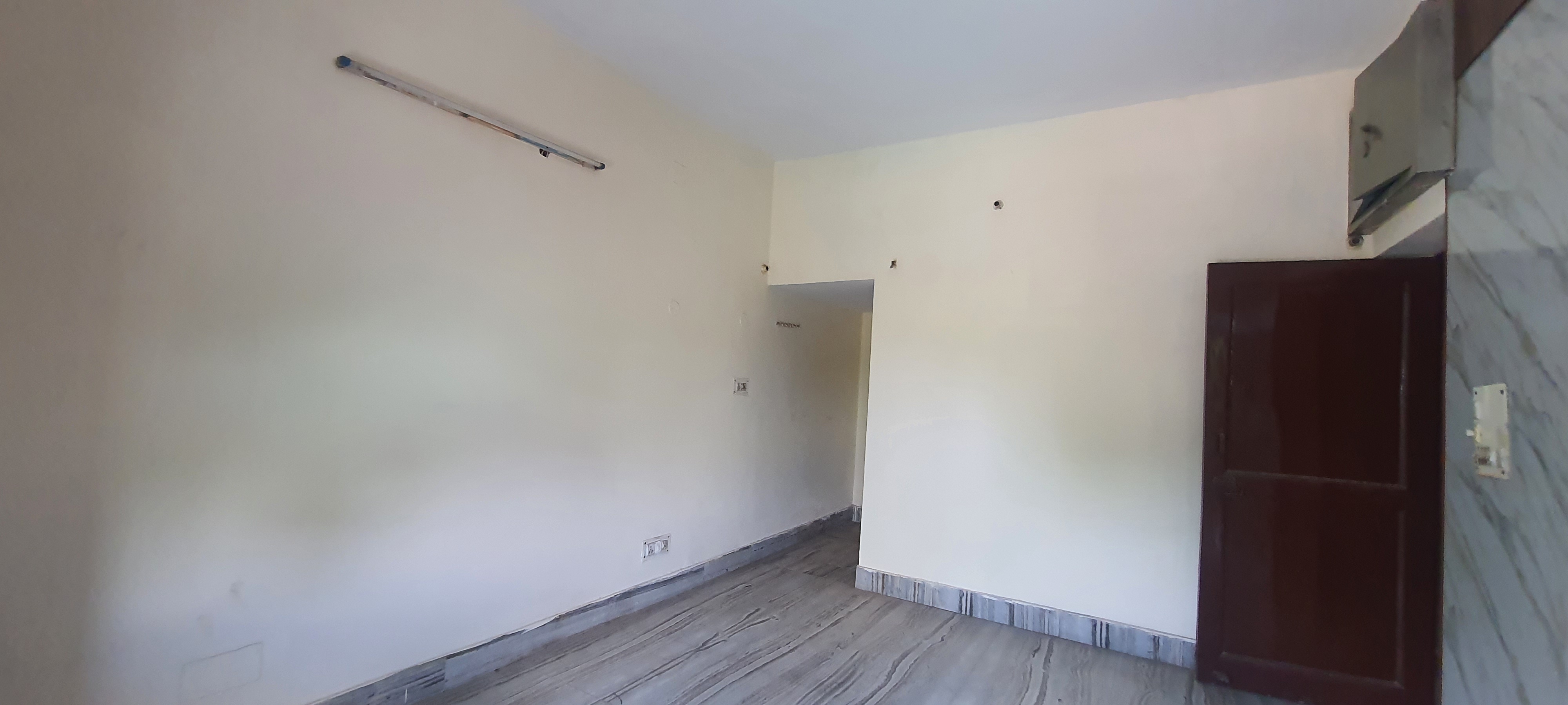 2.5 BHK + Pooja Room Independent House For Rent in Faridabad Sector 7