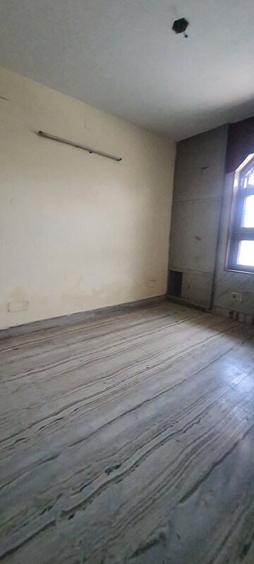 Balcony in 2.5 BHK Independent House at Sector 7 – for Rent