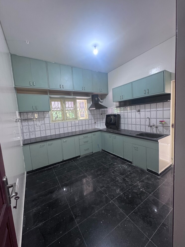 Kitchen, srinivasa-nilaya 3 Bedroom 1200 Sq.Ft. Independent House In Hebbal Bangalore 8873275