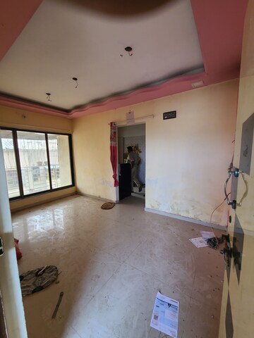 Furnished Amenities in 1 BHK Apartment at Reliable Heights, Nalasopara West – for Rent