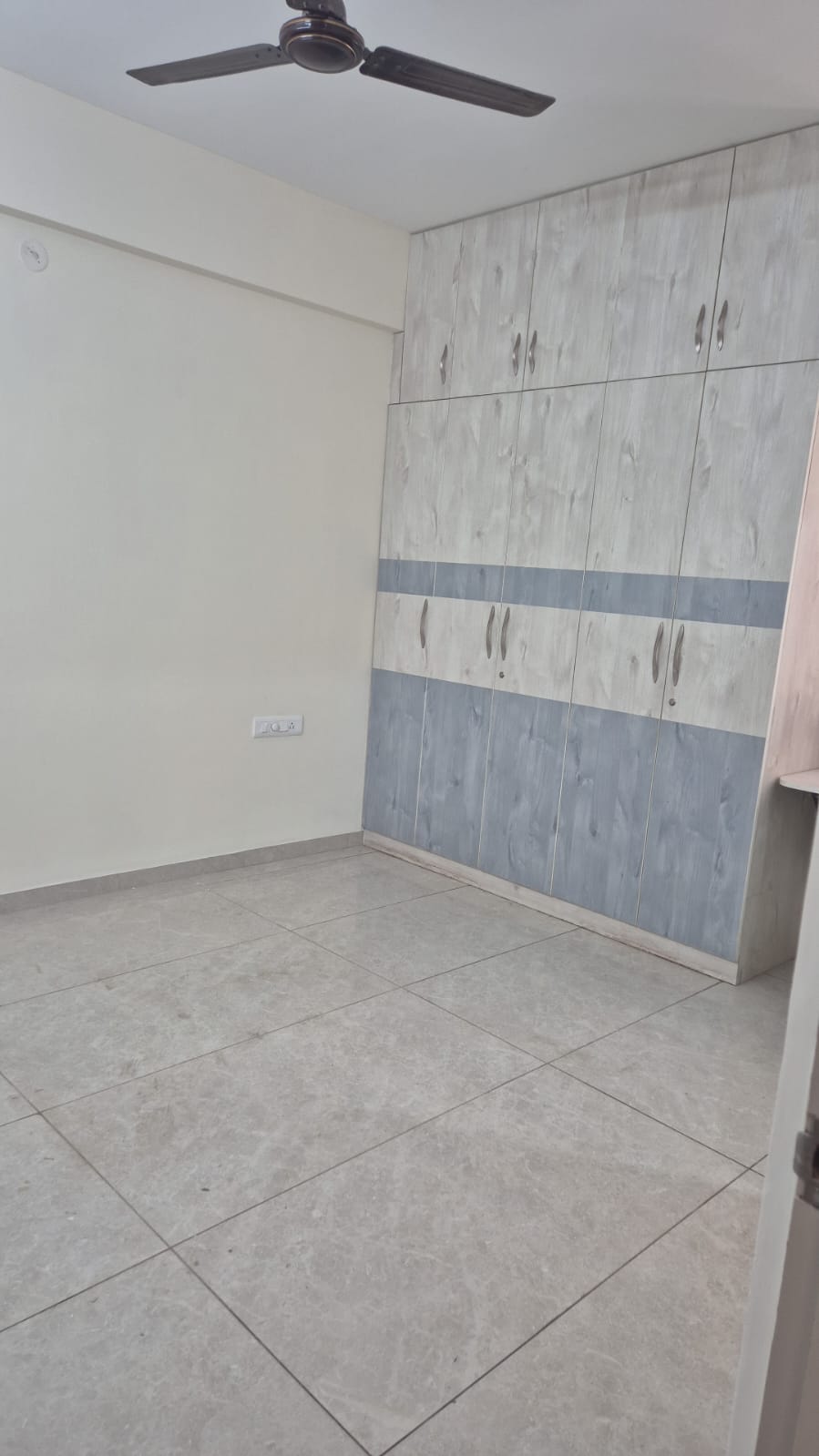 2 BHK Apartment For Rent in Saroj Blue Bell