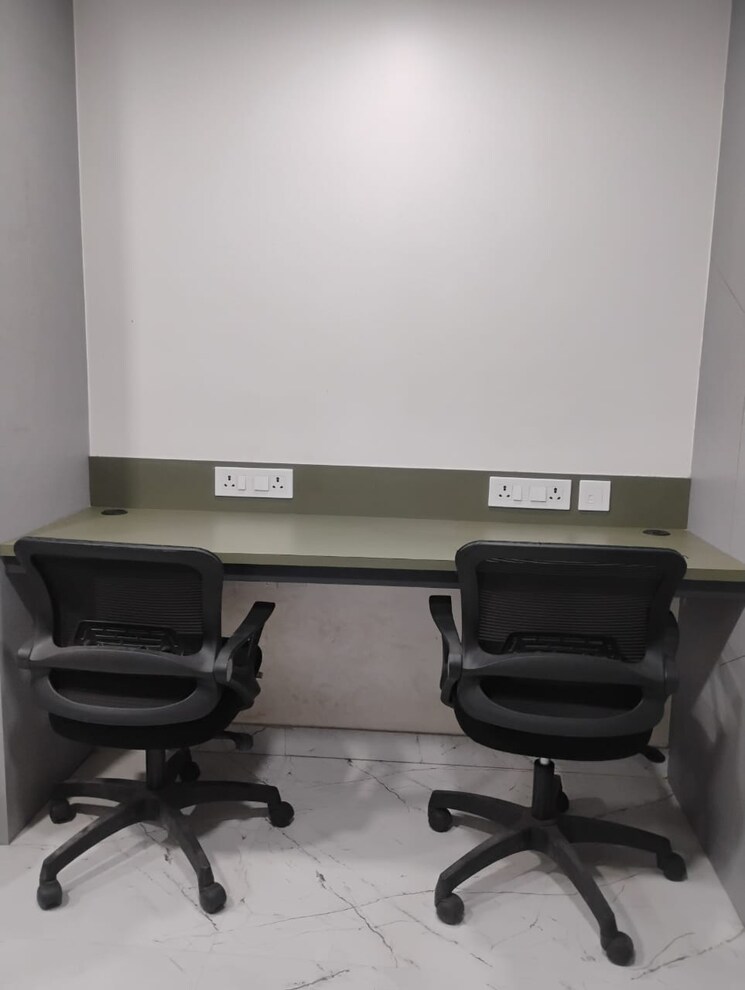 Team Area, chinar park Commercial Office Space 550 Sq.Ft. In Chinar Park Kolkata 8873404