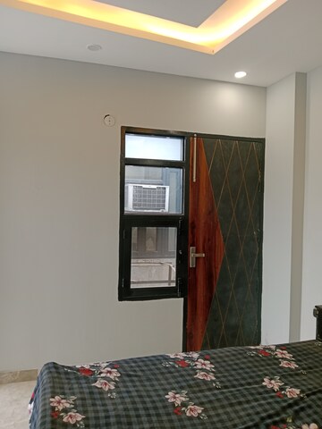 Room in 2 BHK Builder Floor at Virat Nagar – for Rent