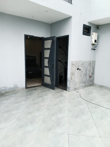 Room in 2 BHK Builder Floor at Virat Nagar – for Rent