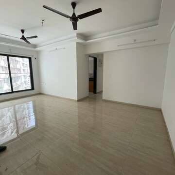 Room in 2 BHK Apartment at Dindoshi – for Rent