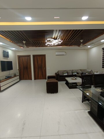 3 BHK Apartment For Rent in Sahridaya Apartments, Paschim Vihar