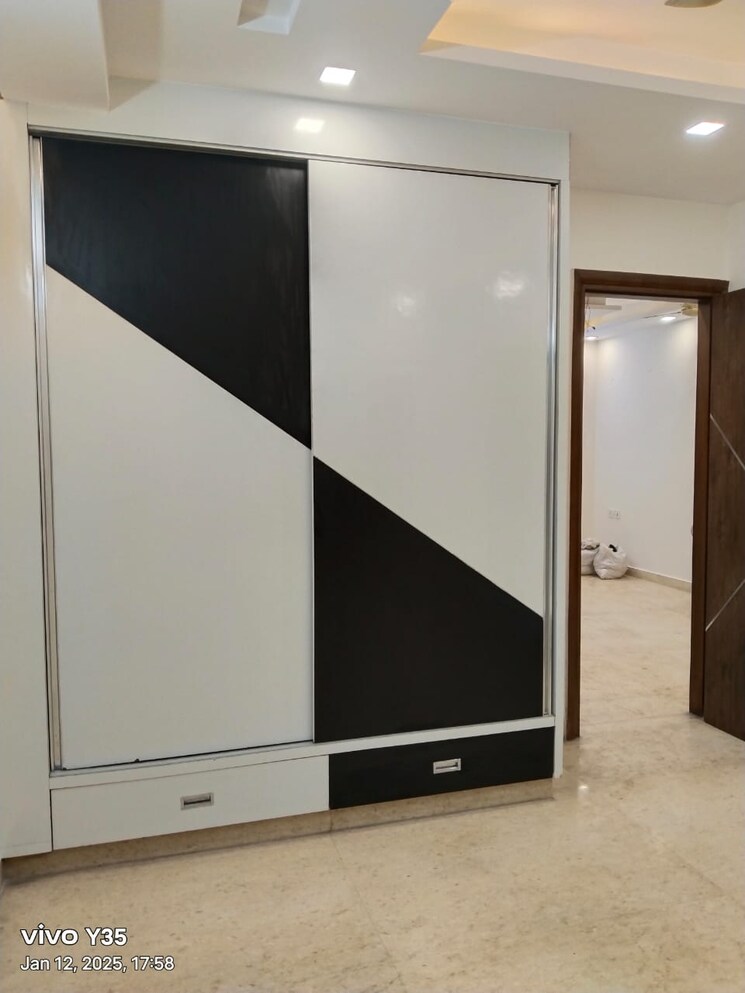 undefined, navbharat-apartments 3 Bedroom 1000 Sq.Ft. Apartment In Paschim Vihar Delhi 8873447