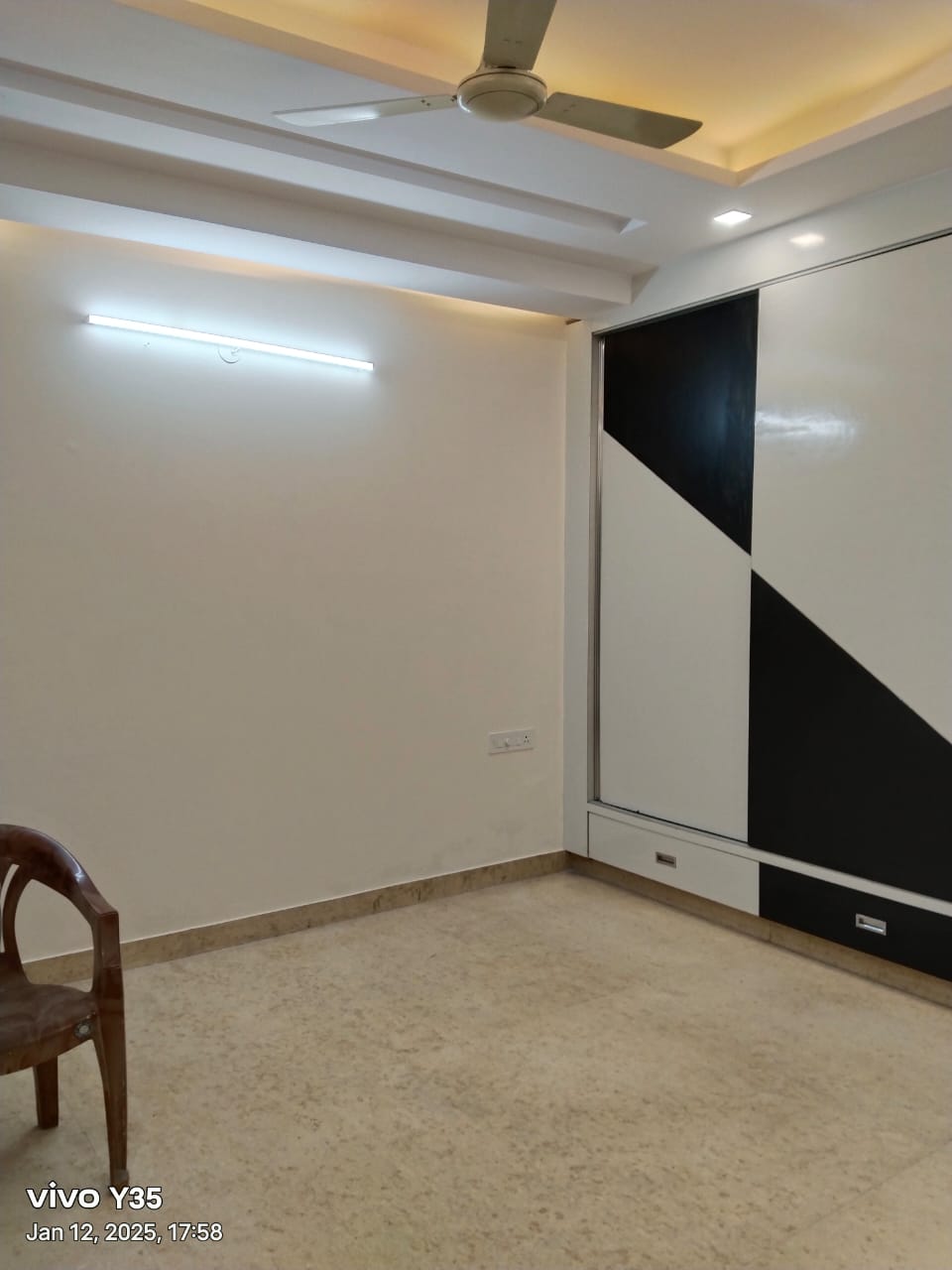 3 BHK Apartment For Rent in Navbharat Apartments