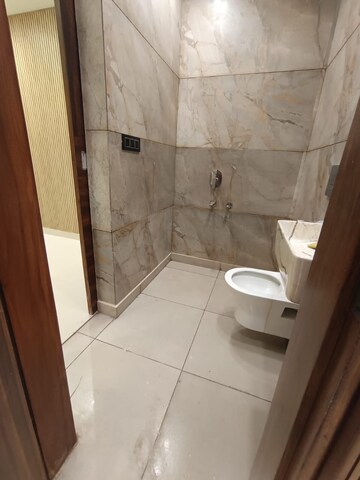 Bathroom in 2.5 BHK Apartment at Jahaz Apartments, Paschim Vihar – for Rent