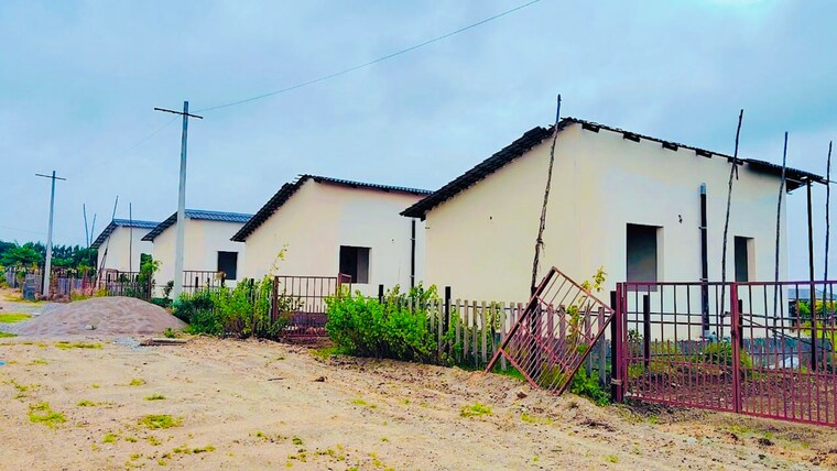 Garden, shankarpalli  121 Sq.Yd. Plot In Shankarpalli Hyderabad 8873461