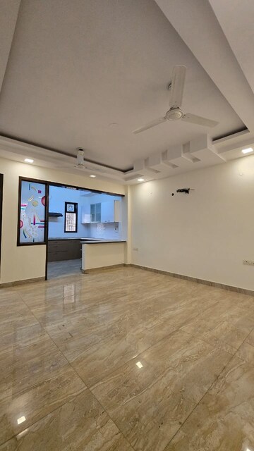 3 BHK Apartment For Rent in Madhur Apartment, Paschim Vihar