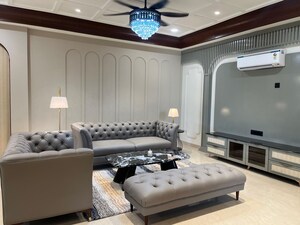 6+ BHK Independent House For Sale in Gomti Nagar