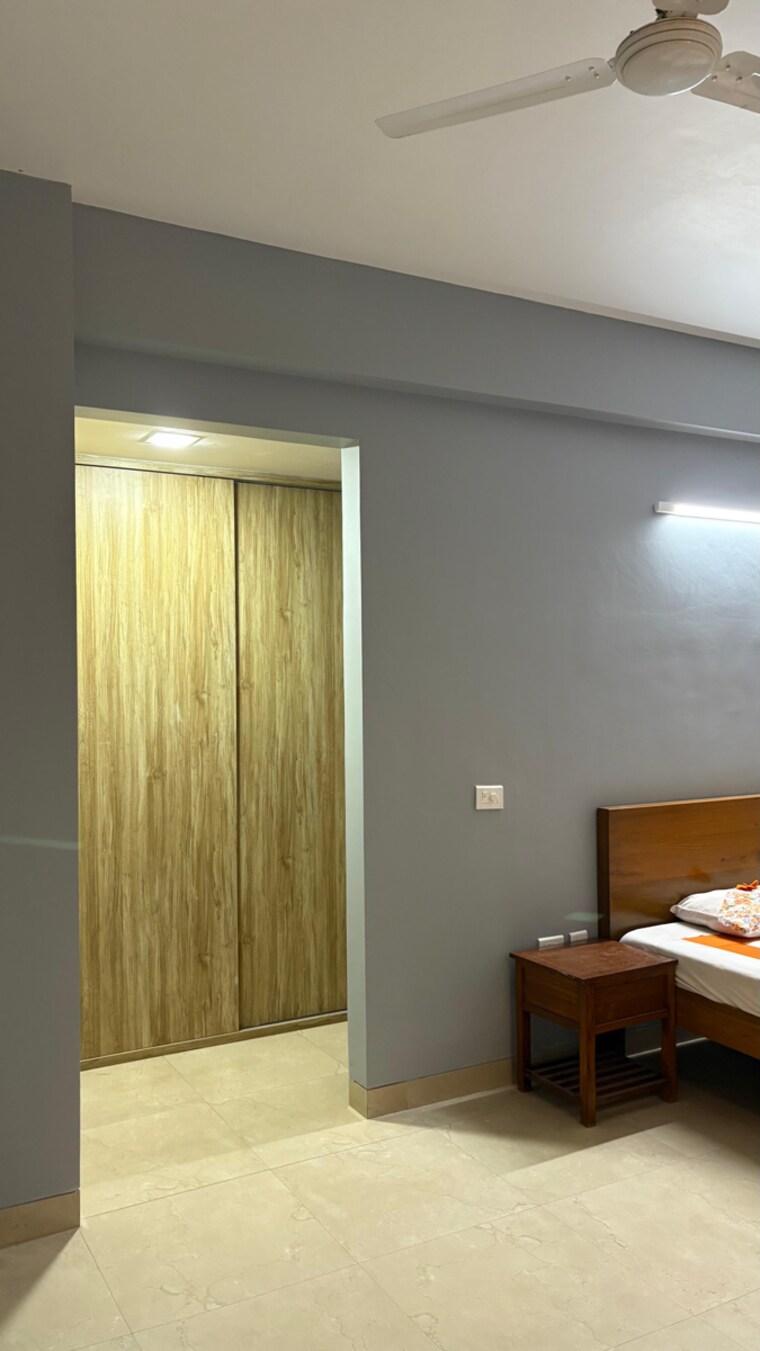 Bedroom, shalimar-belvedere-court 4 Bedroom 2700 Sq.Ft. Apartment In Malesemau Lucknow 8873497