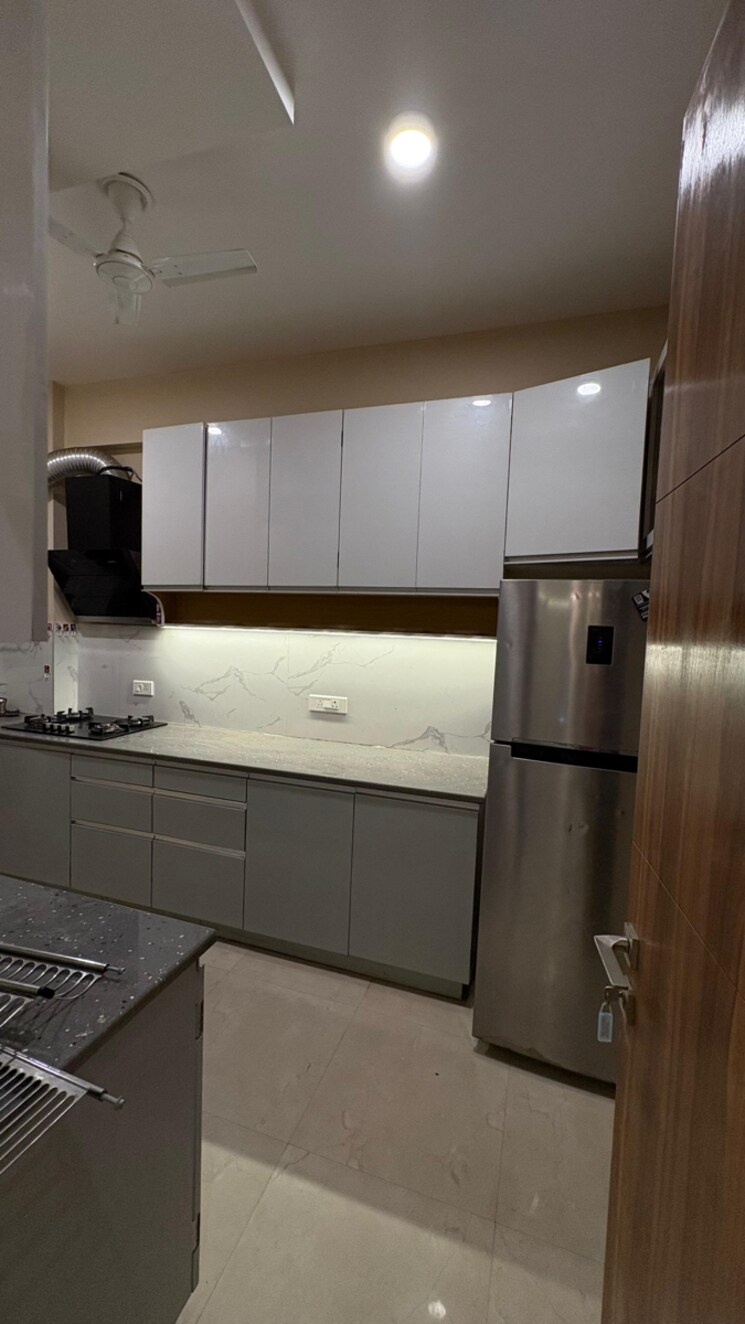 Kitchen, shalimar-belvedere-court 4 Bedroom 2700 Sq.Ft. Apartment In Malesemau Lucknow 8873497