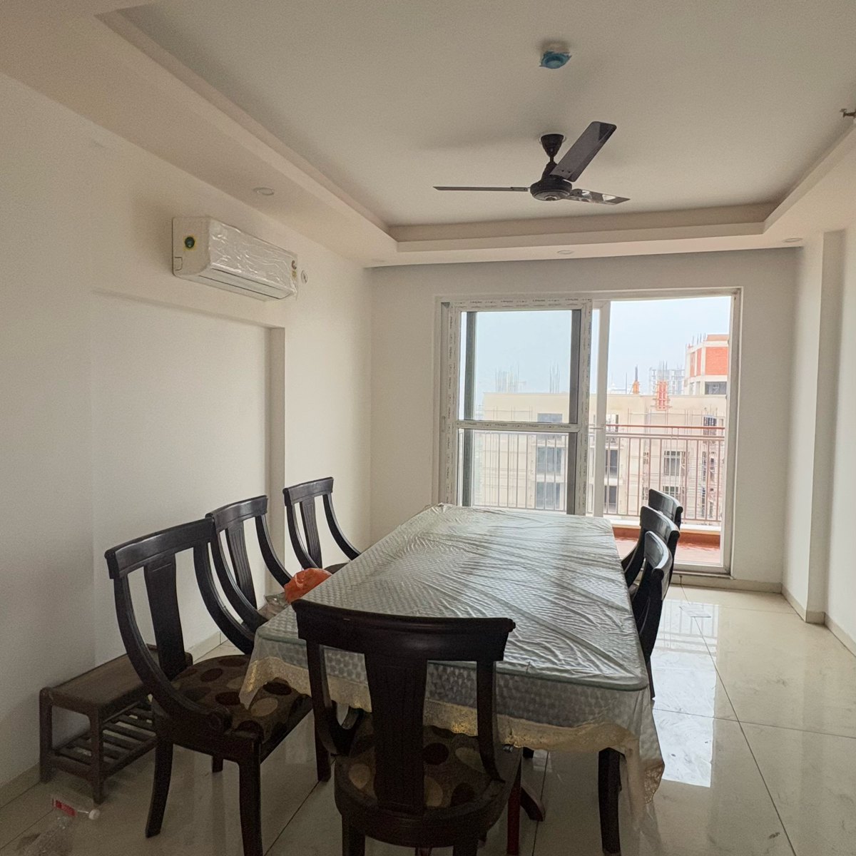 4 BHK + Pooja Room,Servant Room 2048 Sq.Ft. Apartment in Rishita Manhattan