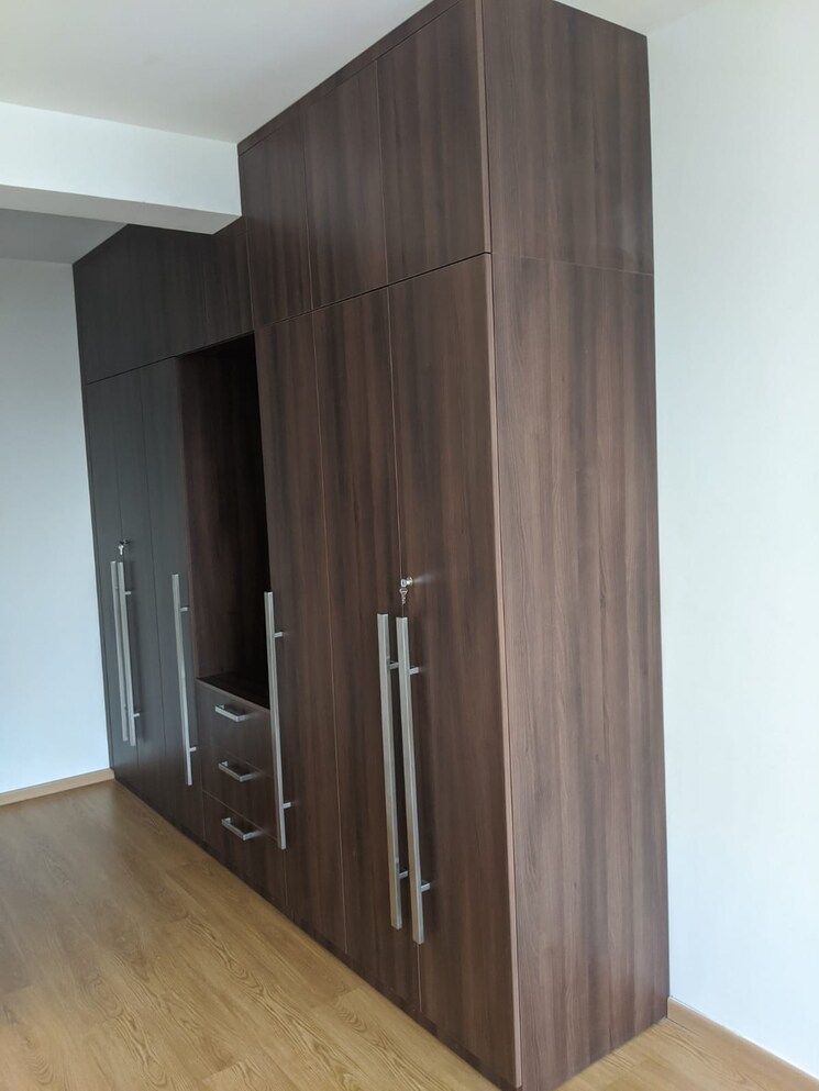 Room, mantri-manyata-lithos 3 Bedroom 1740 Sq.Ft. Apartment In Thanisandra Bangalore 8873524