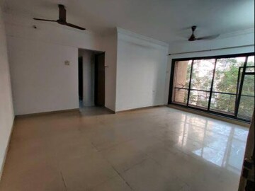 Room in 2 BHK Apartment at Lalani Residency, Kavesar – for Rent