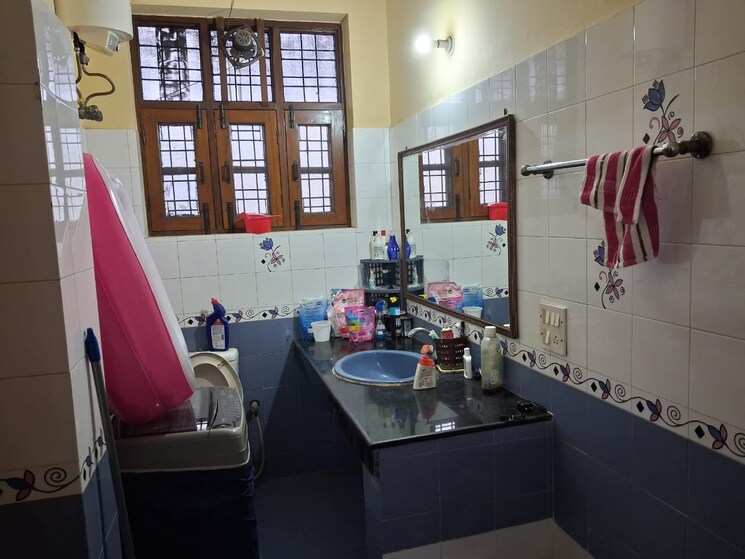 Master Bedroom, palam-vihar-residents-association 1 Bedroom 750 Sq.Ft. Builder Floor In Palam Vihar Gurgaon 8873538