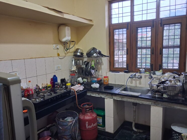 Kitchen, palam-vihar-residents-association 1 Bedroom 750 Sq.Ft. Builder Floor In Palam Vihar Gurgaon 8873538