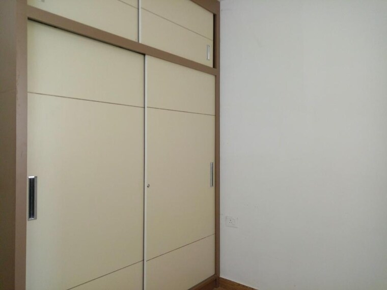 Room, tulip-lemon 2 Bedroom 526 Sq.Ft. Apartment In Sector 69 Gurgaon 8873548