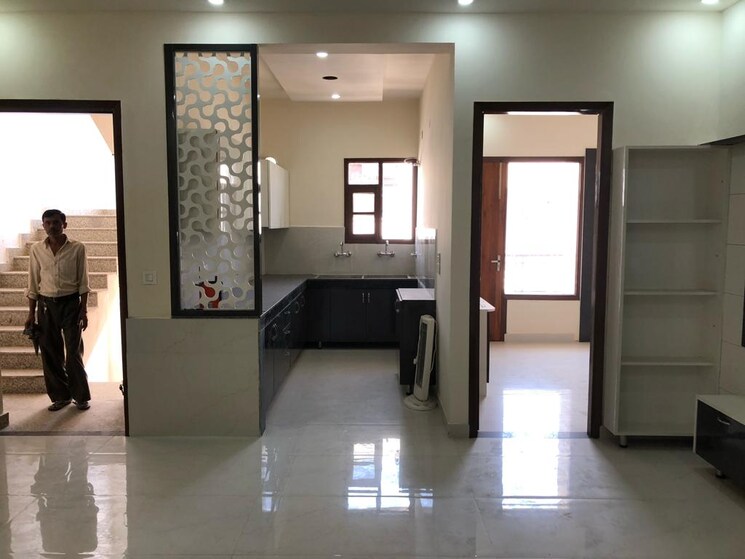 Room, dhakoli 3 Bedroom 1300 Sq.Ft. Builder Floor In Dhakoli Zirakpur 8873564