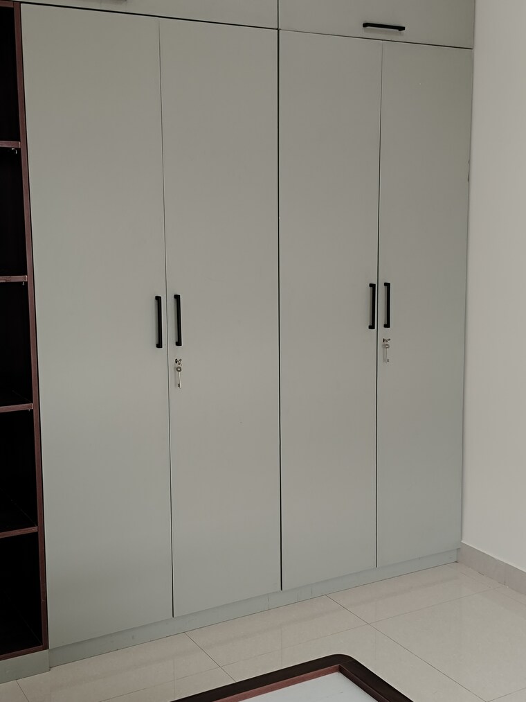 Room, sancoale 2 Bedroom 112 Sq.Yd. Apartment In Sancoale Goa 8873577